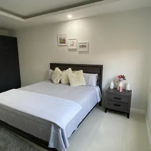https://2-bedroom-villa-in-ocho-rios.hotelsochorios.net